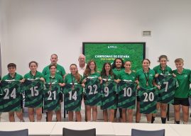 La Federación Andaluza de Rugby entrega las equipaciones a las Campeonas de España de Rugby 7s M16